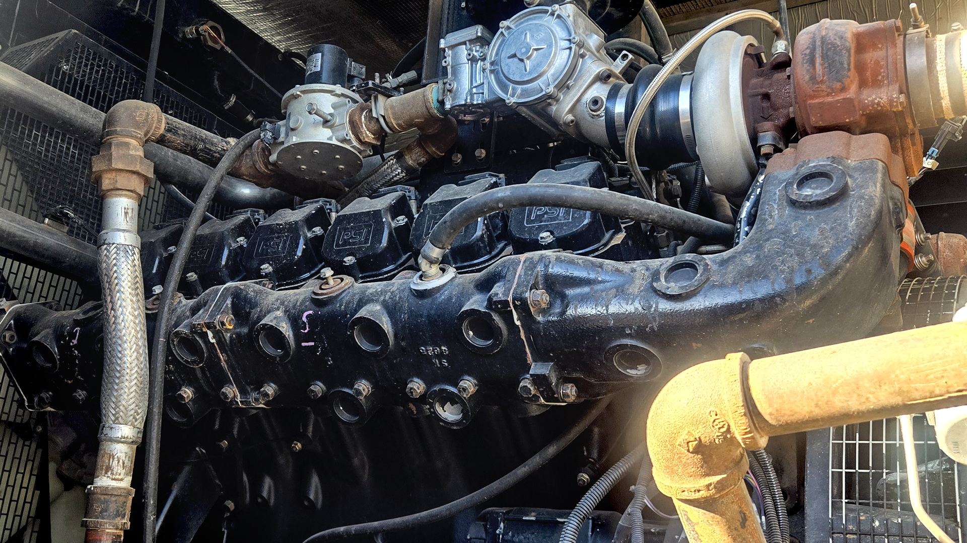 engine before refurbishment